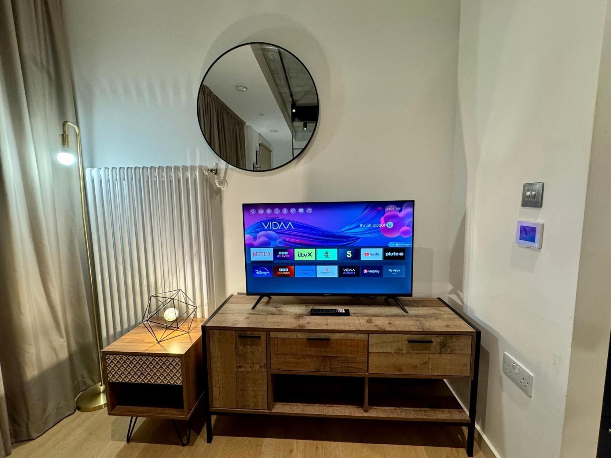 Tower Bridge London, 2 Bedrooms, Reception, Kitchen, Parking Extérieur photo